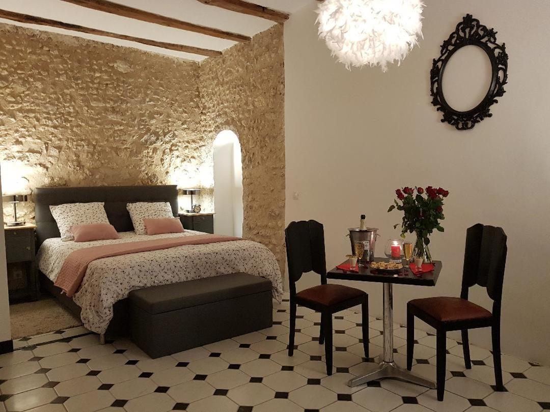 Le Grand Coudreau Bed & Breakfast Nazelles-Negron Ngoại thất bức ảnh